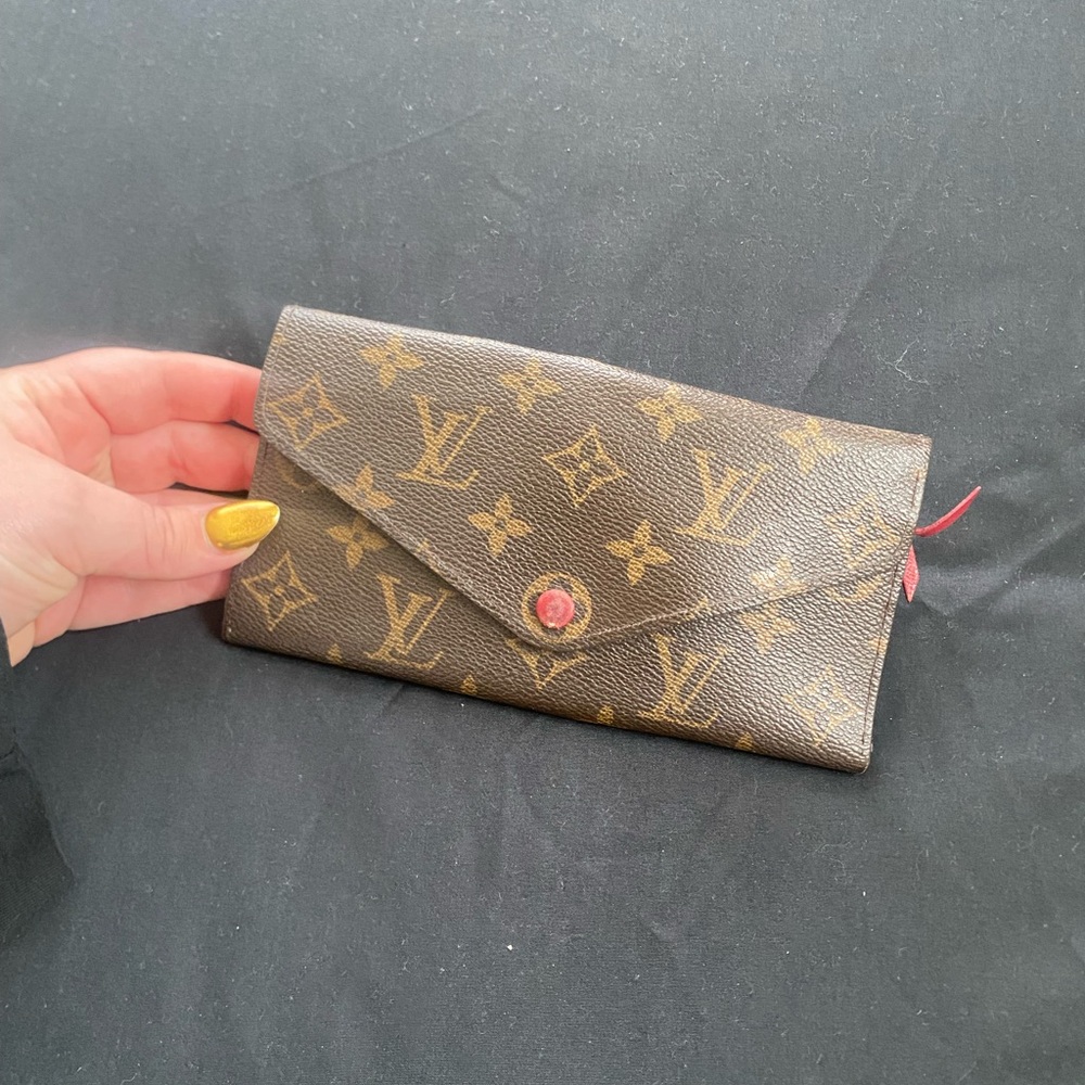 Louis Vuitton Classic Brown Monogram Clutch